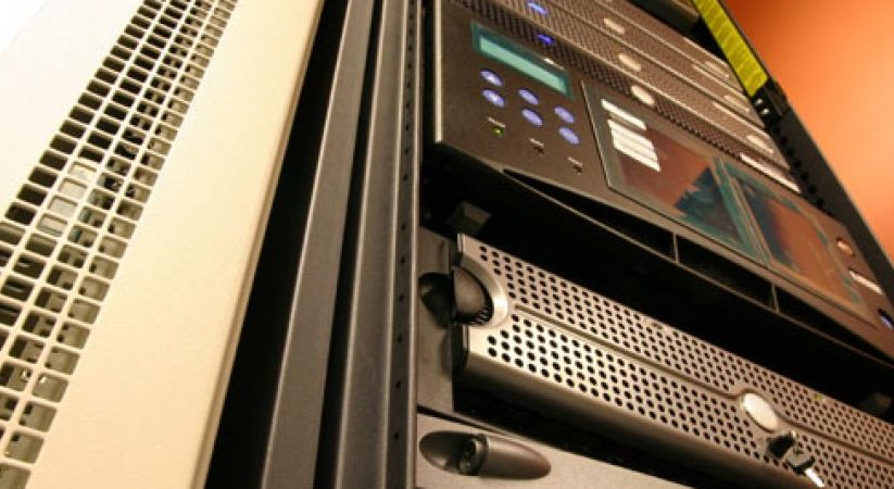 How to Choose a Server for Your Data Center’s Needs?