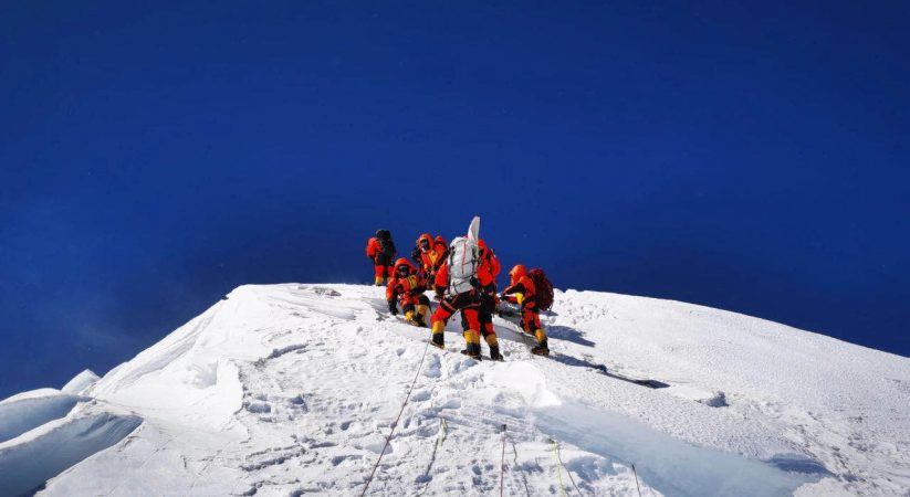 New Climber! China’s 5G Signal Ascends to the Summit of Mount Everest