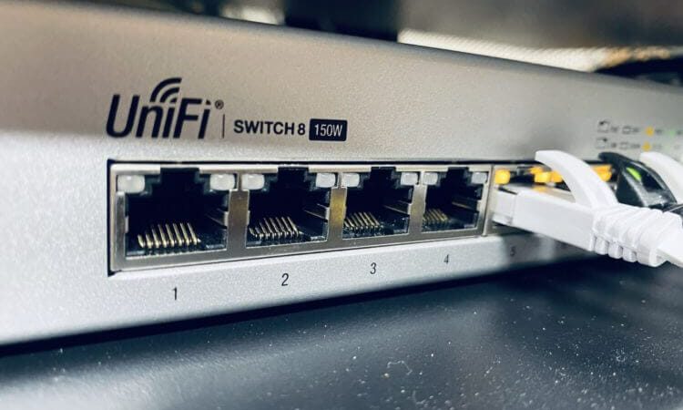 Ubiquiti Unifi vs EdgeSwitch – Which one is more suitable for home?